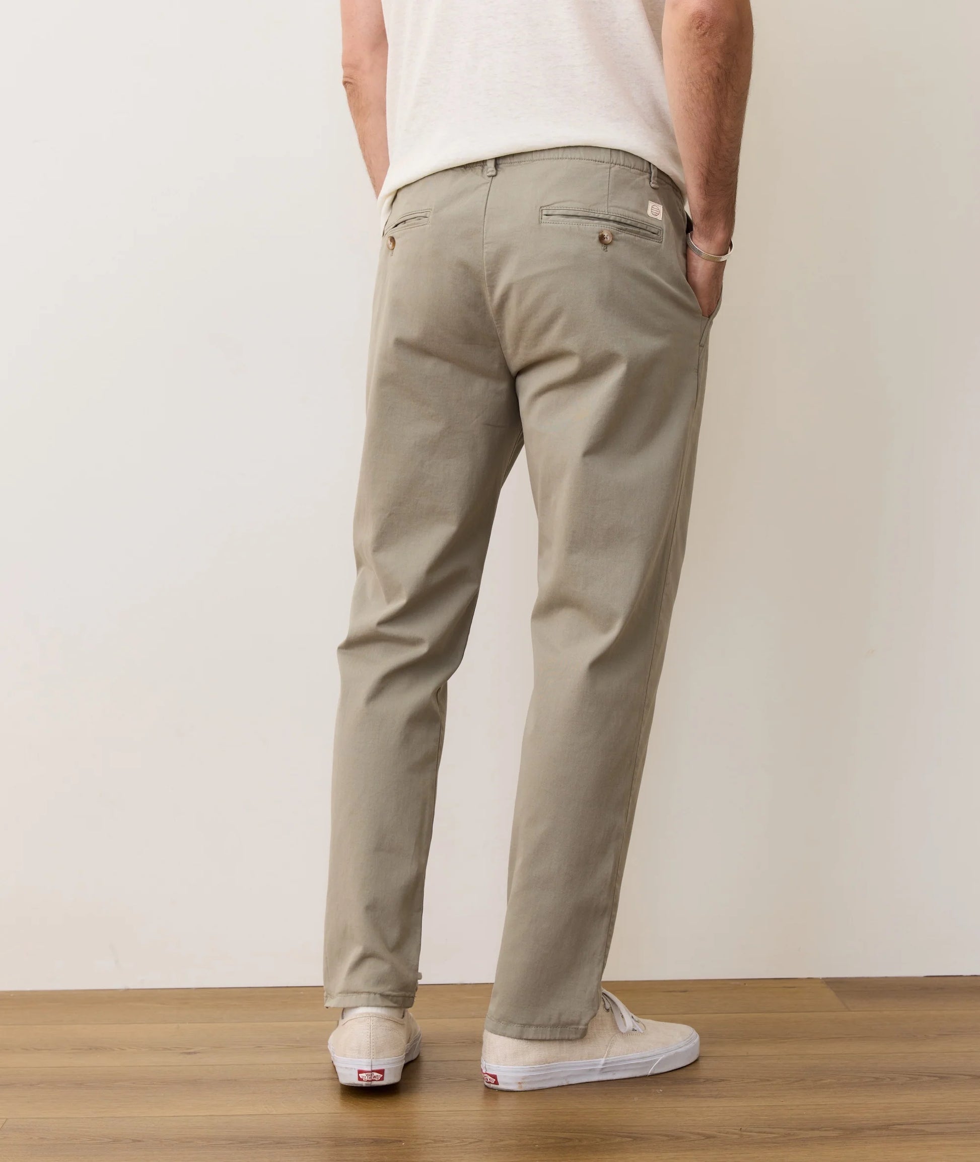 Saturday Slim Straight Twill Chino 32”