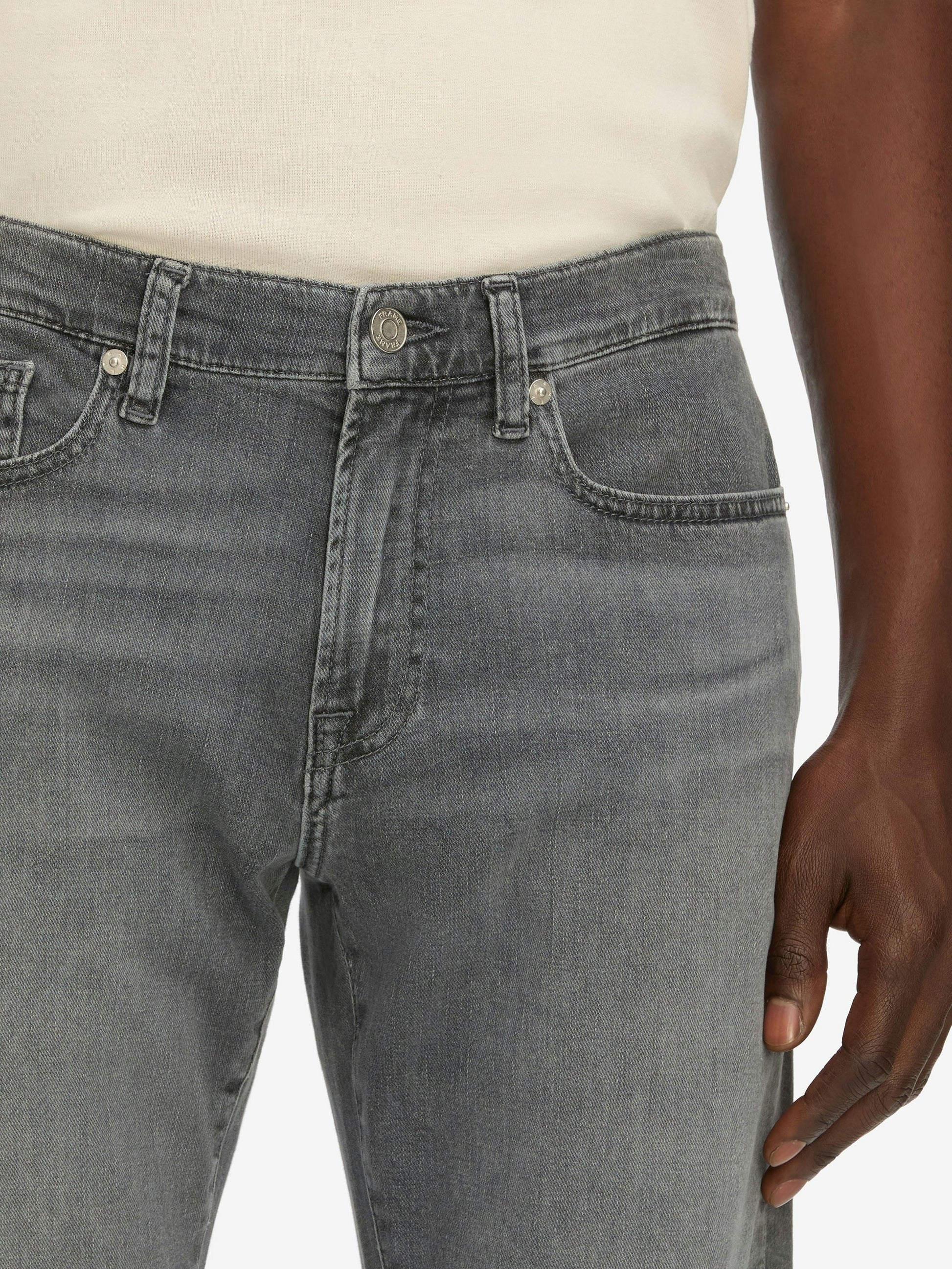 L’Homme Slim