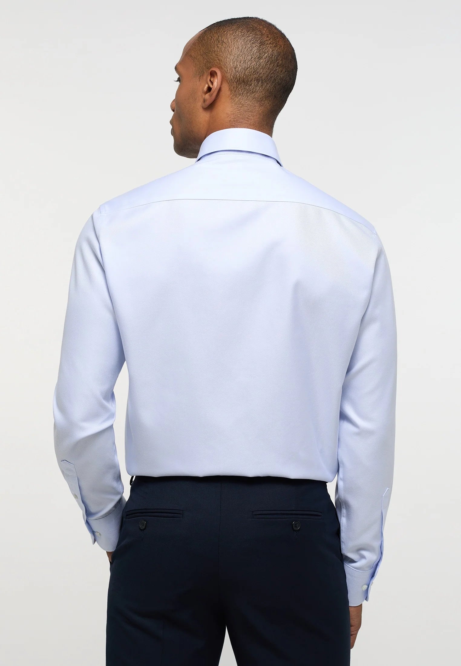 Royal twill modern fit Kent collar