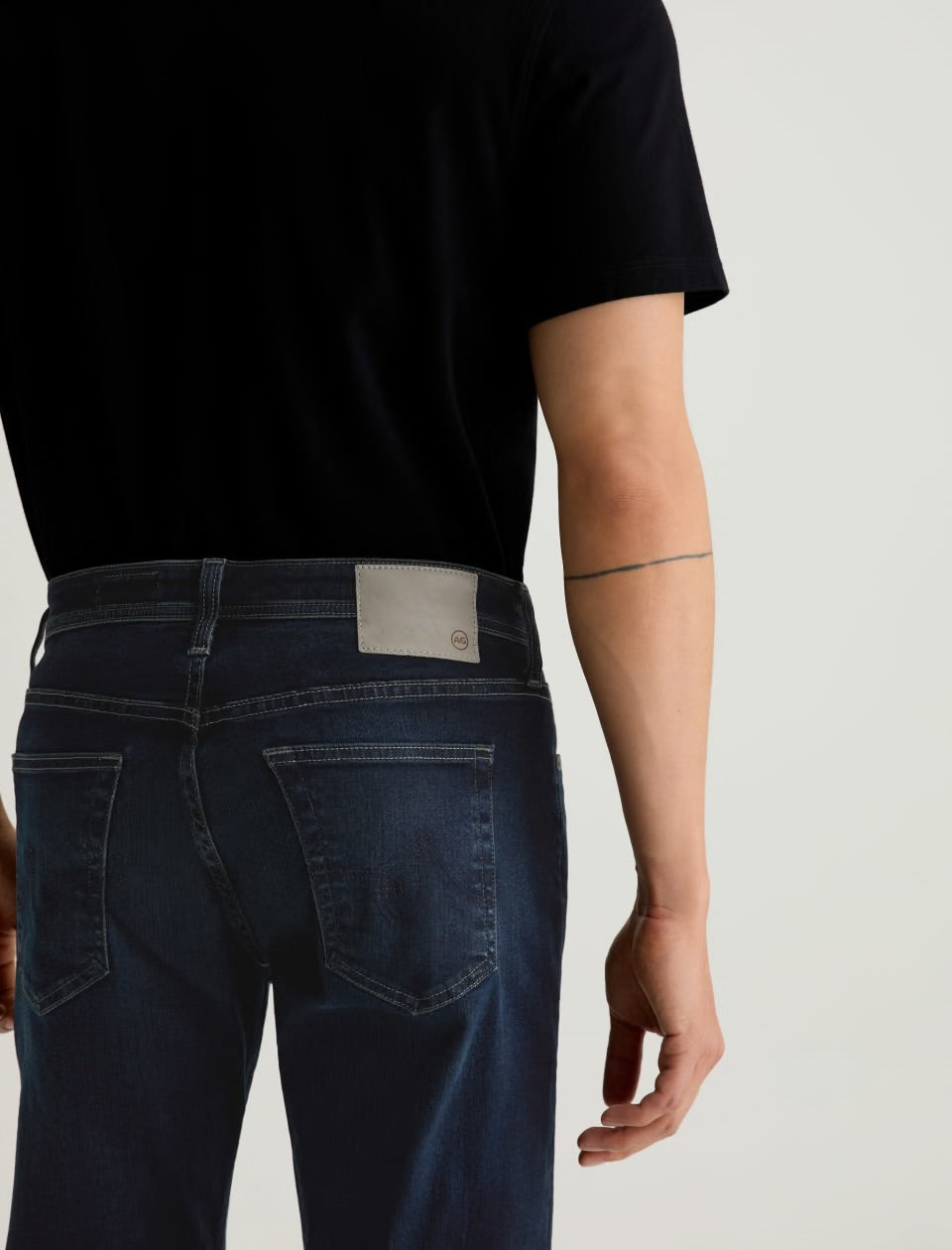 Protégé  Classic Straight