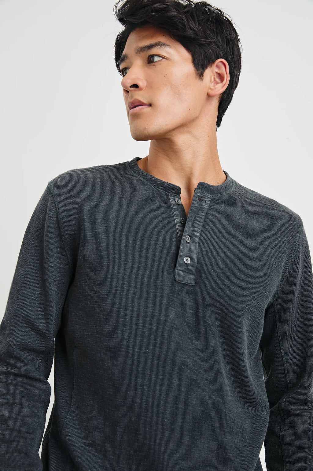 Soto Henley
